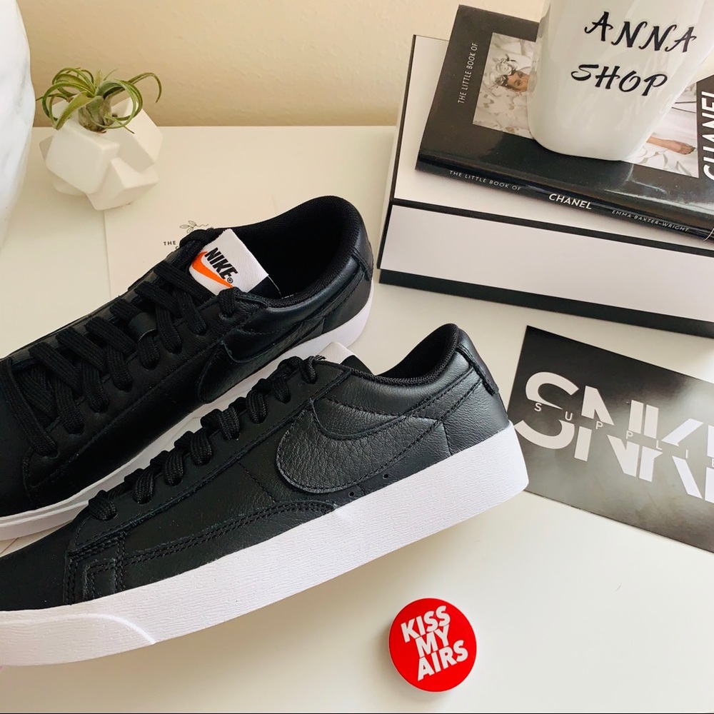 NWT Nike Blazer low leather black - Picture 4 of 9